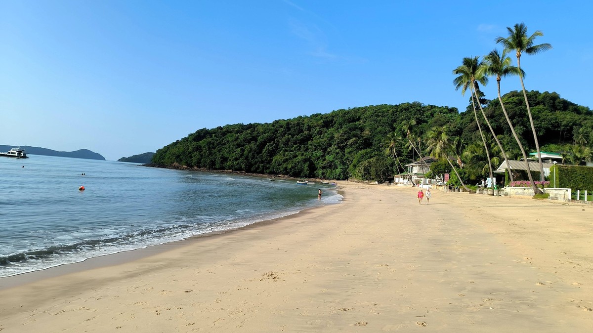 Thailand. Phuket. Ao Yon Beach by the Andaman Sea. Autumn, September. Warm and sunny weather. Resort. 01/10/2026 MaksimxKonstantinov
