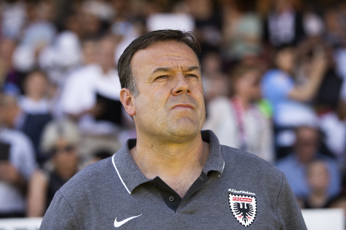 Aaraus Trainer Patrick Rahmen kurz vor dem Barrage Rueckspiel zwischen dem FC Aarau und Neuchatel Xamax FCS, am Sonntag 2. Juni 2019, im Stadion Bruegglifeld in Aarau. (KEYSTONE/Peter Klaunzer)