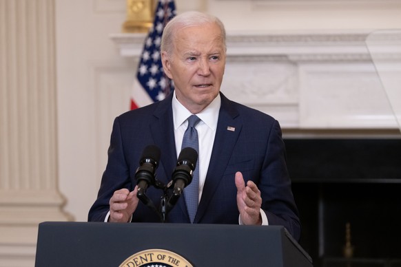 epa11382522 US President Joe Biden announces a proposal for a ceasefire between Israel and Hamas; in the State Dining Room of the White House in Washington, DC, USA, 31 May 2024. Israeli forces have a ...