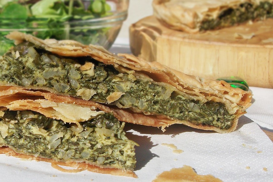 torta verde ligure ligurische küche italien kuchen gemüse vegan vegetarisch http://caffecolcioccolato.blogspot.ch/2011/02/torta-verde-una-ricetta-della.html