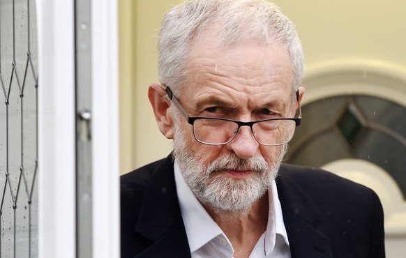 epaselect epa07484283 British Labour party opposition leader Jeremy Corbyn departs his home in London, Britain, 04 April 2019. Corbyn and British Prime Minister Theresa May will continue talks between ...