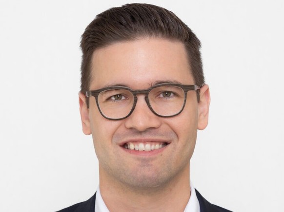 Sascha Schmid SVP St.Gallen
https://www.svp-sg.ch/personen/sascha-schmid/