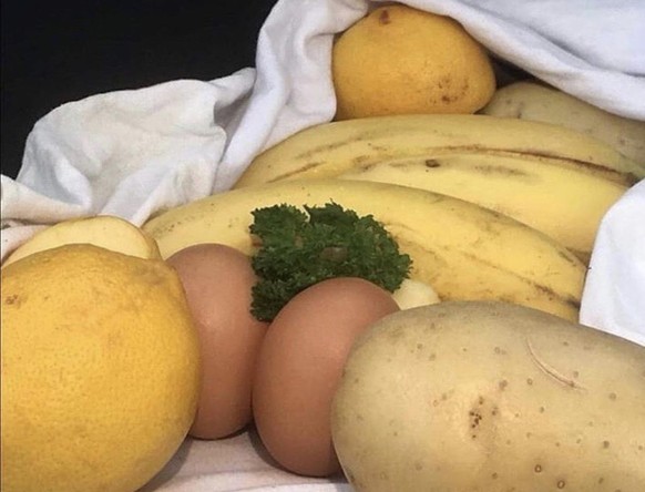 Keine Sorge, es ist genau das, wonach es aussieht: PICDUMP!
Auch heute wollen wir Kunst &amp; Kultur nicht aussen vor lassen...

L&#039;origine du mange
[d&#039;après un tableau de Gustave Courbet]