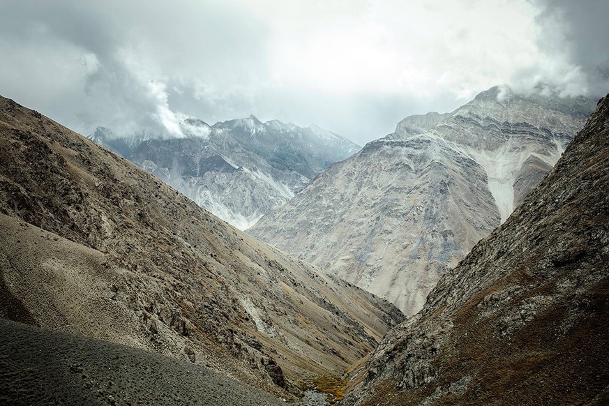 Broghil-Pass, die Verbindung des Wakhan-Korridor Afghanistans im Norden mit dem Chitral-Distrikt in Pakistan im S¸den, Blick auf die Berge des Hindukusch, Wakhan-Korridor, Badachschan, Afghanistan, As ...