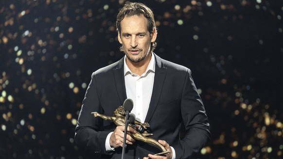 Patrick Fischer, Eishockey, erhaelt den Preis als Trainer des Jahres 2025 an der Verleihung der Sports Awards 2025 am Sonntag, 29. Maerz 2026 in den Studios des SRF in Zuerich. Die Show wurde aufgrund ...