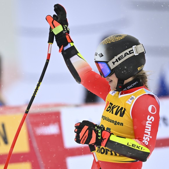 epa11017077 Delia Durrer of Switzerland reacts in the finish area during the women&#039;s Super-g race at the Alpine Skiing FIS Ski World Cup, in St. Moritz, Switzerland, 08 December 2023. EPA/GIAN EH ...