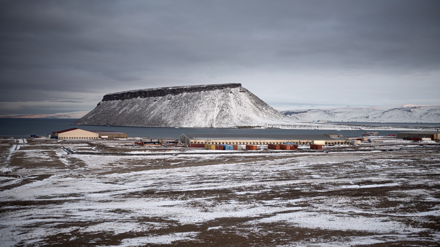 epa07909802 Buildings at Thule Air Base, the United States Air Force&#039;s northernmost base, located 1,207 km (750 mi) north of the Arctic Circle, on the northwest coast of the island of Greenland,  ...