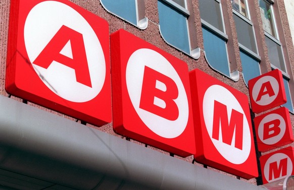 Die ABM, Tochterunternehmen des Globus Konzernes, am Mittwoch 21. Mai 1997 in Zuerich-Bellevue. (KEYSTONE/Michele Limina)