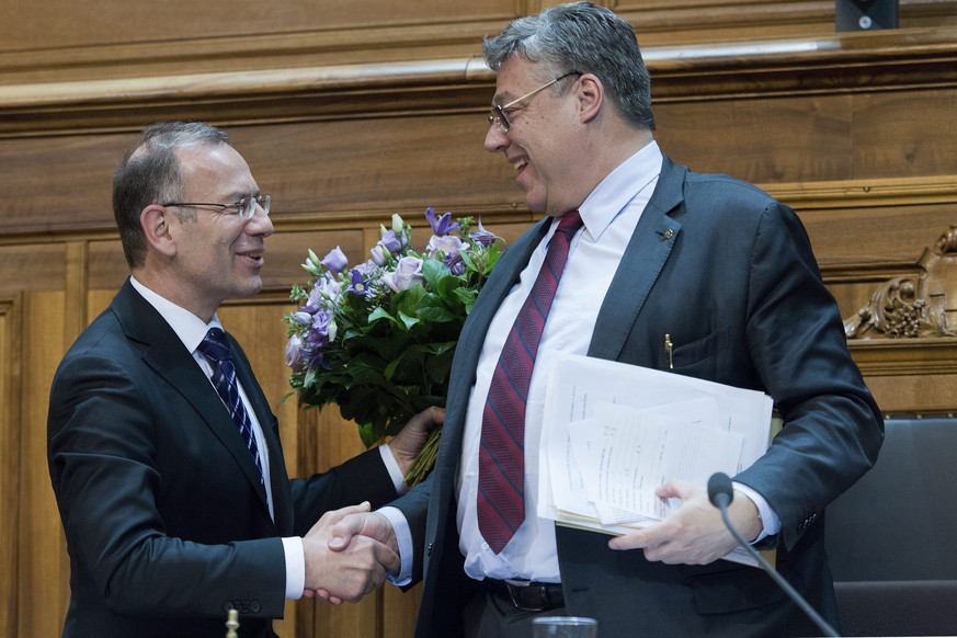 CVP-Ständerat Filippo Lombardi (rechts), hier mit Ständerat Hannes Germann (SVP), verlangt von der SVP eine «gewisse Konsensbereitschaft» für einen zweiten Bundesratssitz.