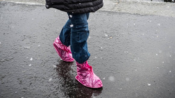 Nur wenige Schneeflocken rieselten bis ins Flachland (Symbolbild).