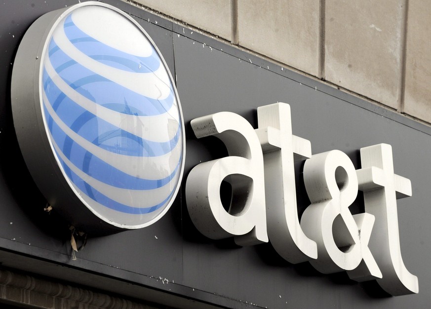 epa05596304 (FILE) A file picture dated 04 December 2008 shows a view of an AT&amp;T store in New York, New York, USA. AT&amp;T is in talks to acquire Time Warner various US media report on 21 October ...