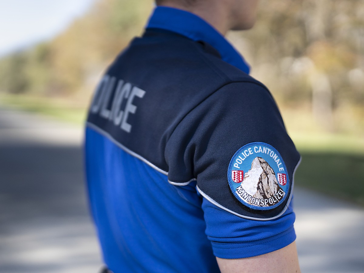La police doit encore