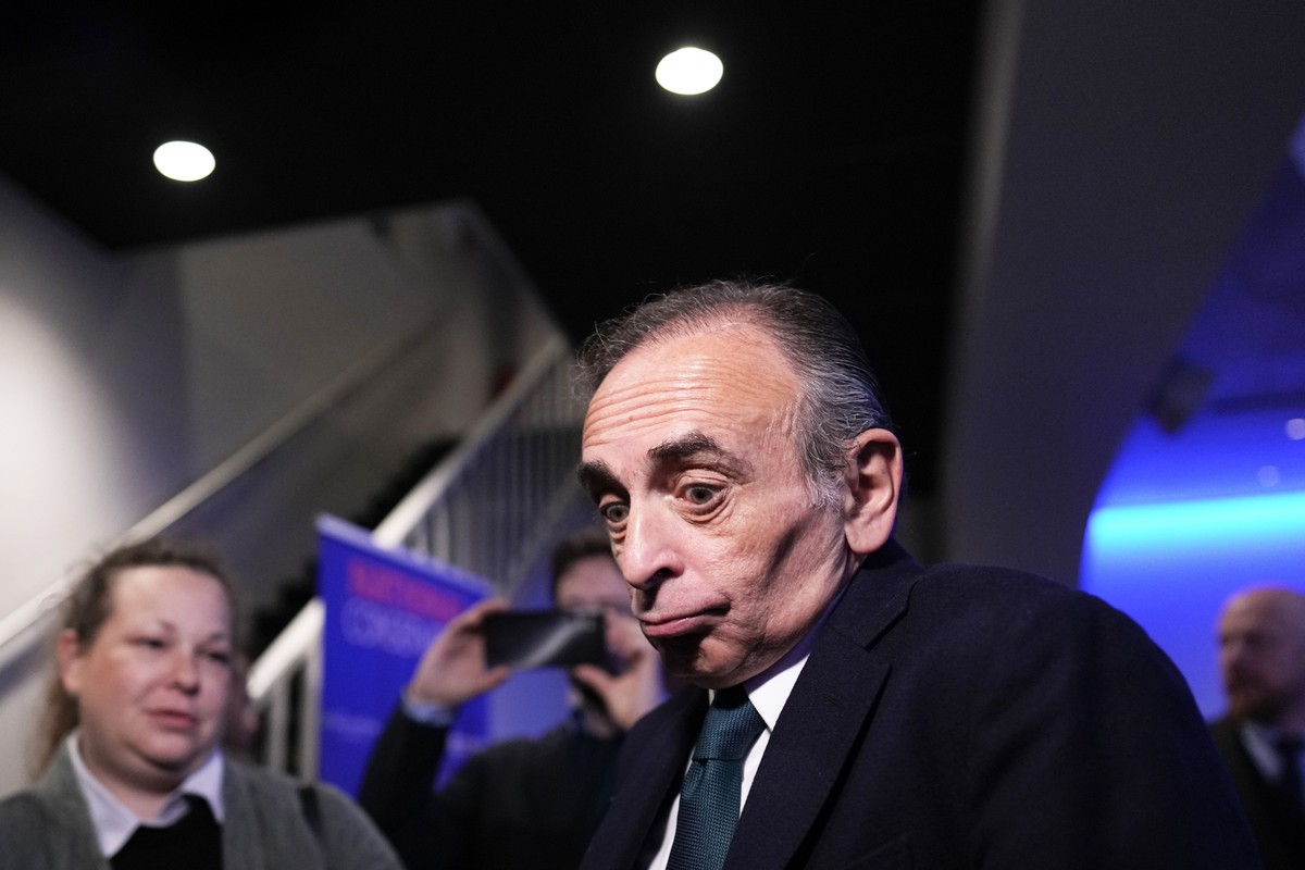 French politician Eric Zemmour arrives for the National Conservatism conference in Brussels, Wednesday, April 17, 2024. (AP Photo/Virginia Mayo)