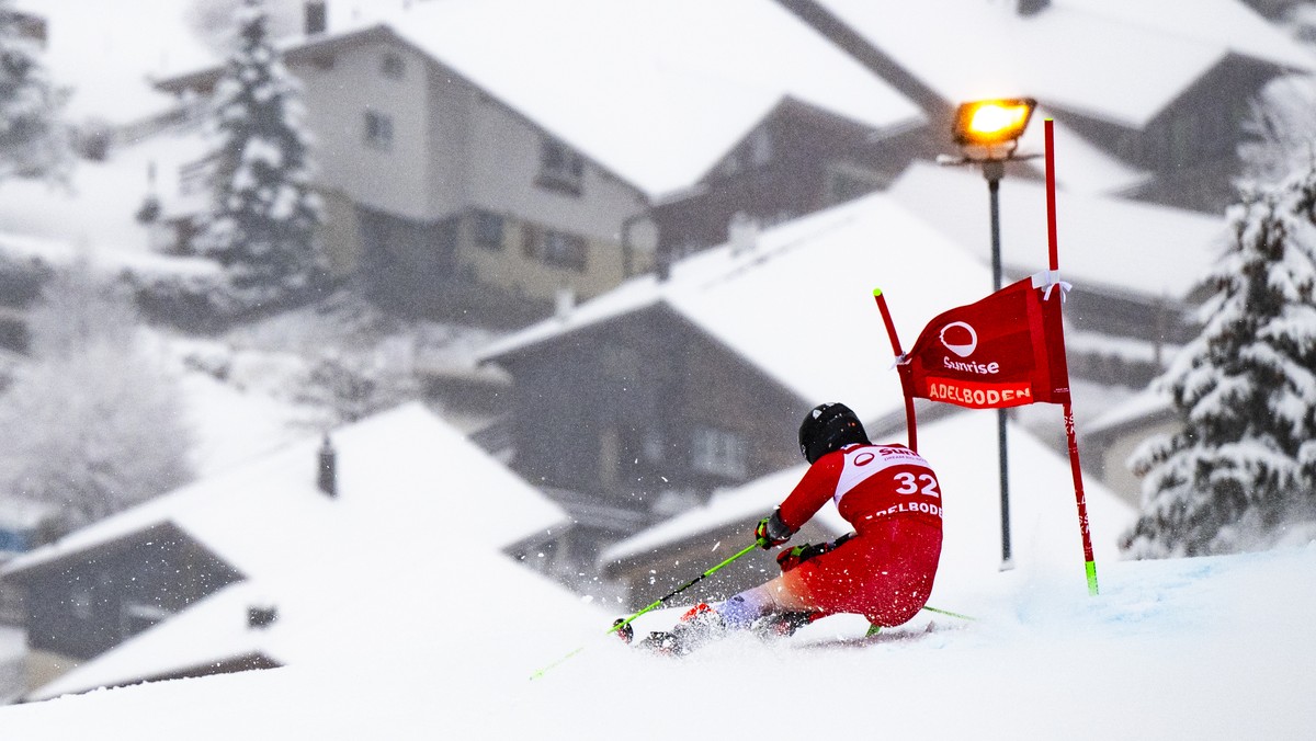 Livio Simonet of Switzerland in action during the second run of the men's giant slalom race at the Alpine Skiing FIS Ski World Cup in Adelboden, Switzerland, Saturday, January 6, 2024. (KEYSTONE/ ...