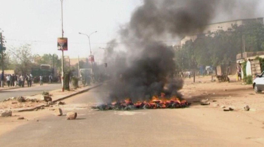 Keine Verletzten trotz gewaltsamer Auseinandersetzungen in Niamey.