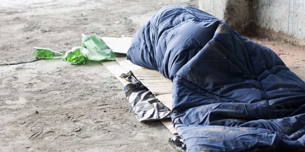 Nebst den Spenden sei es aber auch wichtig, dass die Bevölkerung für die Situation der Obdachlosen sensibilisiert werde. (Symbolbild)