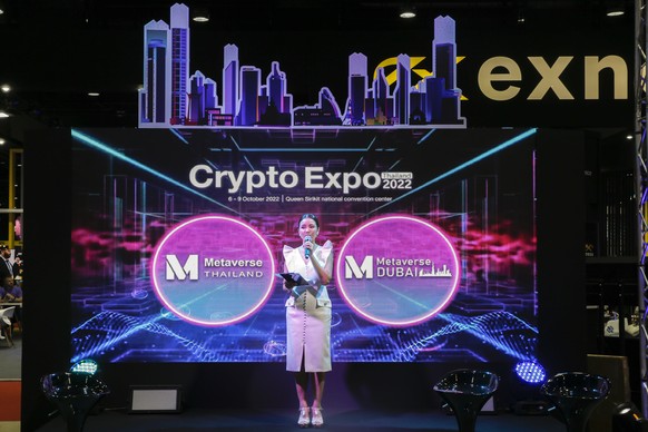epa10226444 A presentation of a new metaverse-related project at the Thailand Crypto Expo 2022 in Bangkok, Thailand, 06 October 2022. According to the organizers, the four-day Expo aims to introduce i ...
