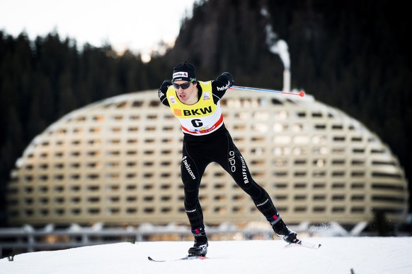 Jovian Hediger of Switzerland is pictured during the men&#039;s sprint qualification run at the Davos Nordic FIS Cross Country World Cup in Davos, Switzerland, Sunday, December 13, 2015. (KEYSTONE/Gia ...