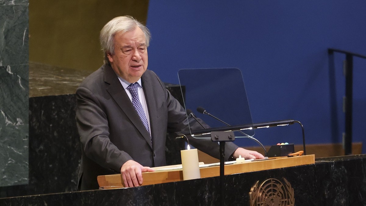 epa12685484 Secretary-General of the United Nations Antonio Guterres speaks during the United Nations' observance of the International Day of Commemoration in memory of the victims of the Holocau ...