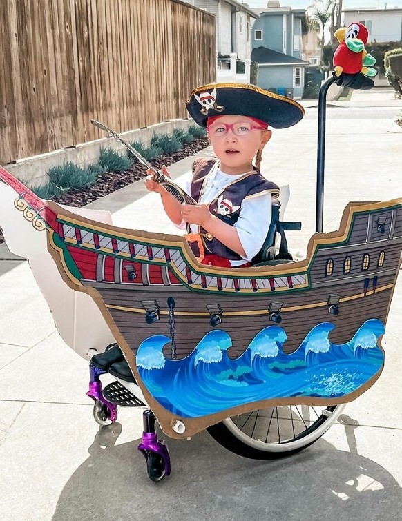 Halloween costume in a wheelchair: pirate ship