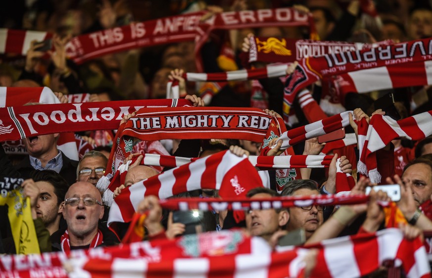 Fans des FC Liverpool&nbsp;beim Halbfinal-Heimspiel gegen FC Villarreal.