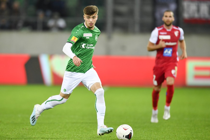 St.Gallens Betim Fazliji, beim Fussball Super-League Spiel zwischen dem FC St. Gallen und dem FC Sion, am Samstag, 2. November 2019, im Kybunpark in St. Gallen. (KEYSTONE/Gian Ehrenzeller)