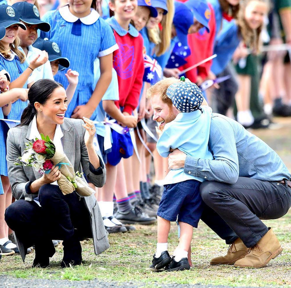 Macht was mit Kindern, sagten sie. Oder besser noch, macht Kinder! Beides nahmen sich Meghan und Harry zu Herzen.