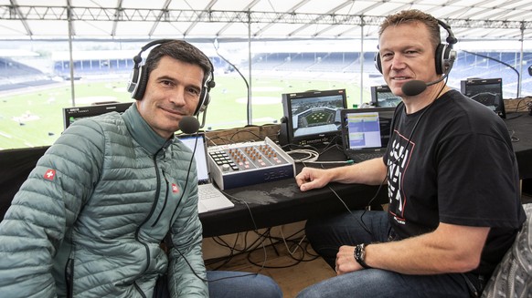 Stefan Hofmaenner, SRF Kommentator, und Adrian Kaeser, Schwingerkoenig 1989 und SRF Experte, von links, anlaesslich des Produktionsrundgang "Blick hinter die SRG-Kulissen beim ESAF 2019" am  ...