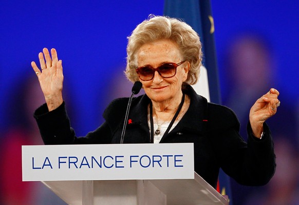 FILE - France's former first Lady Bernadette Chirac waves to support President and candidate for the upcoming re-election, Nicolas Sarkozy during a meeting in Villepinte, north of Paris, France,  ...
