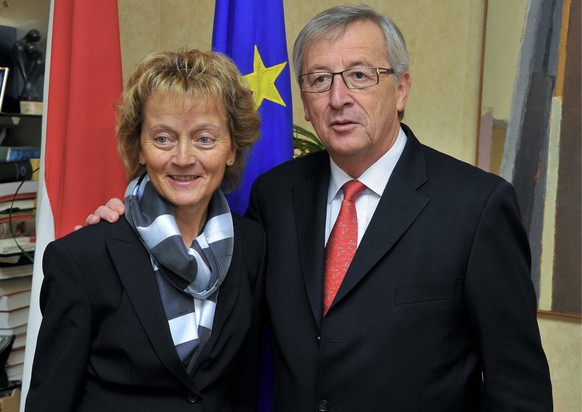 Juncker mit Finanzministerin Eveline Widmer-Schlumpf: Freundschaft mit Vorbehalt.