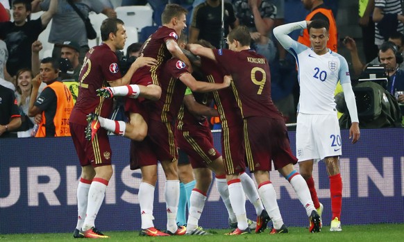 Russland sah gegen ein starkes England lange wie der sichere Verlierer aus.