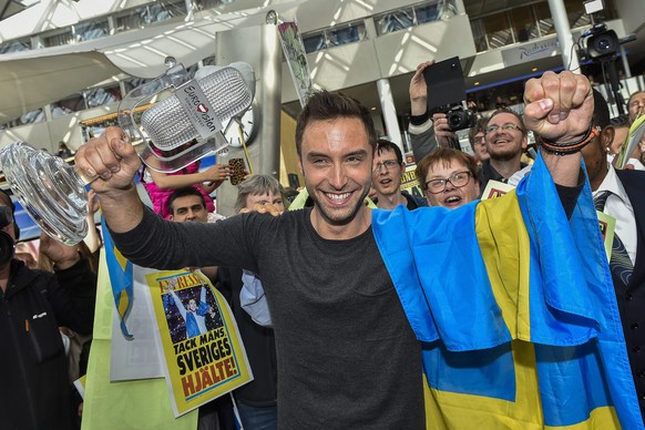 Måns Zelmerlöw bei seiner Ankunft in Stockholm.