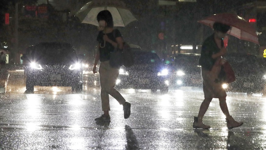 Massive Regenfälle halten Japan in Atem – Mindestens ein Todesopfer - Vimarsana News