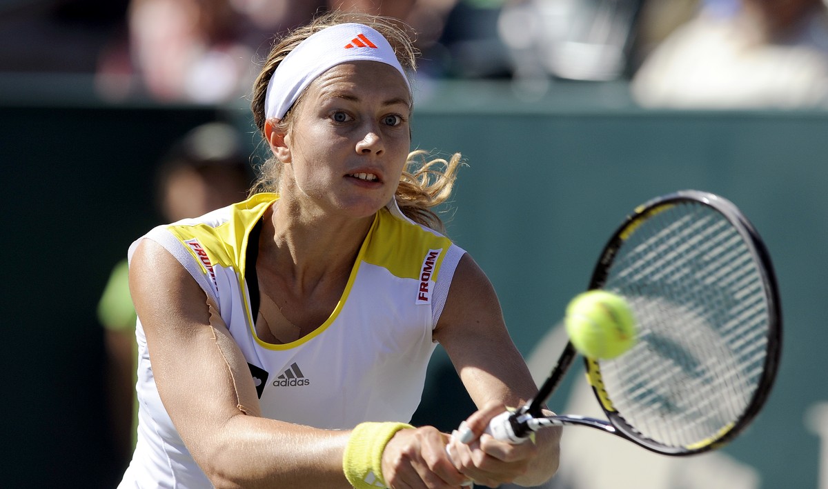 Der Sieg über die Top-Ten-Spielerin Caroline Wozniaki am Turnier in Charleston 2013 und der damit verbundene Einzug in das Halbfinal brachte Stefanie Vögele&nbsp;32'825 US-Dollar.