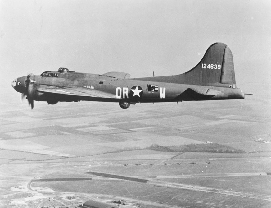 Dieser ausrangierte B-17-Bomber wurde als Drohne gegen die Anlage in&nbsp;Mimoyecques eingesetzt.
