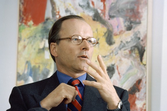 ARCHIV --- Portrait des Schweizer Industriellen Stephan Schmidheiny, aufgenommen im Maerz 1997. Stephan Schmidheiny droht in Italien ein weiterer Asbest-Prozess. Die Staatsanwaltschaft wirft dem Schwe ...