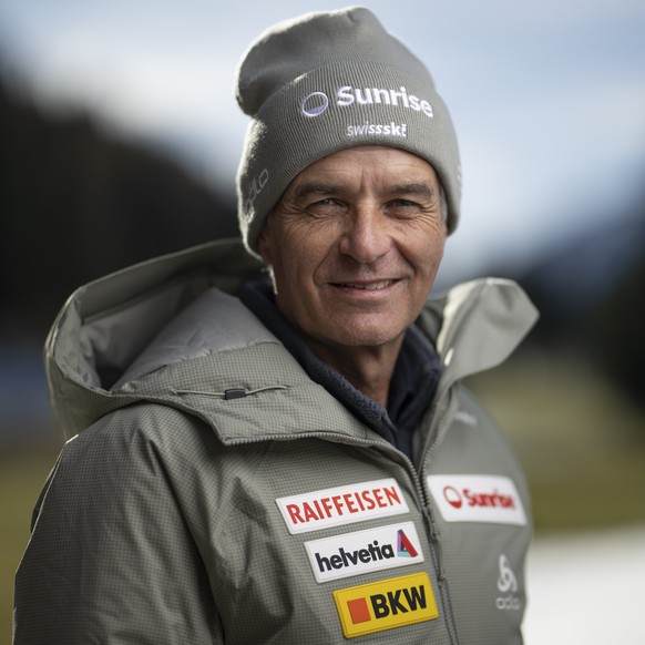 Nordisch Direktor Juerg Capol posiert fuer ein Portrait am Medientreffen von Swiss Ski, am Montag, 10. November 2025, in Davos. (KEYSTONE/Gian Ehrenzeller)