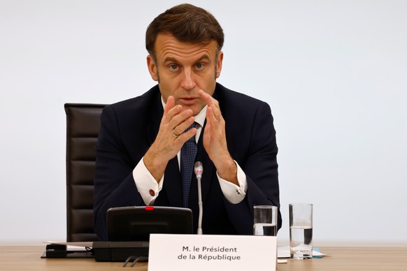 epa11893499 France&#039;s President Emmanuel Macron speaks during the International Conference on Syria at the Ministerial Conference Center, in Paris, France, 13 February 2025. EPA/LUDOVIC MARIN / PO ...