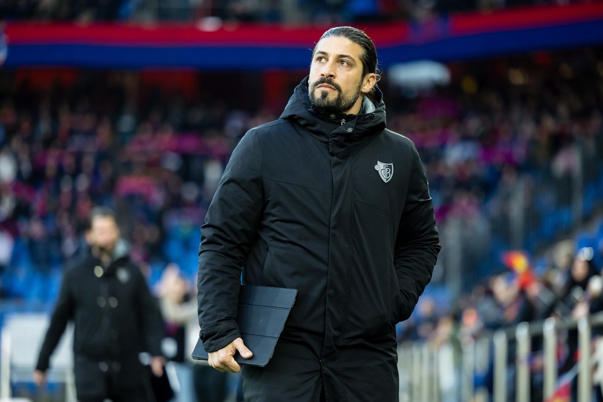 Assistenztrainer Davide Calla (FCB) vor dem Fussball Meisterschaftsspiel der Swiss Super League zwischen dem FC Basel 1893, FCB, und dem FC Sion, SIO, am Samstag, 1. Maerz 2025 im St. Jakob-Park in Ba ...