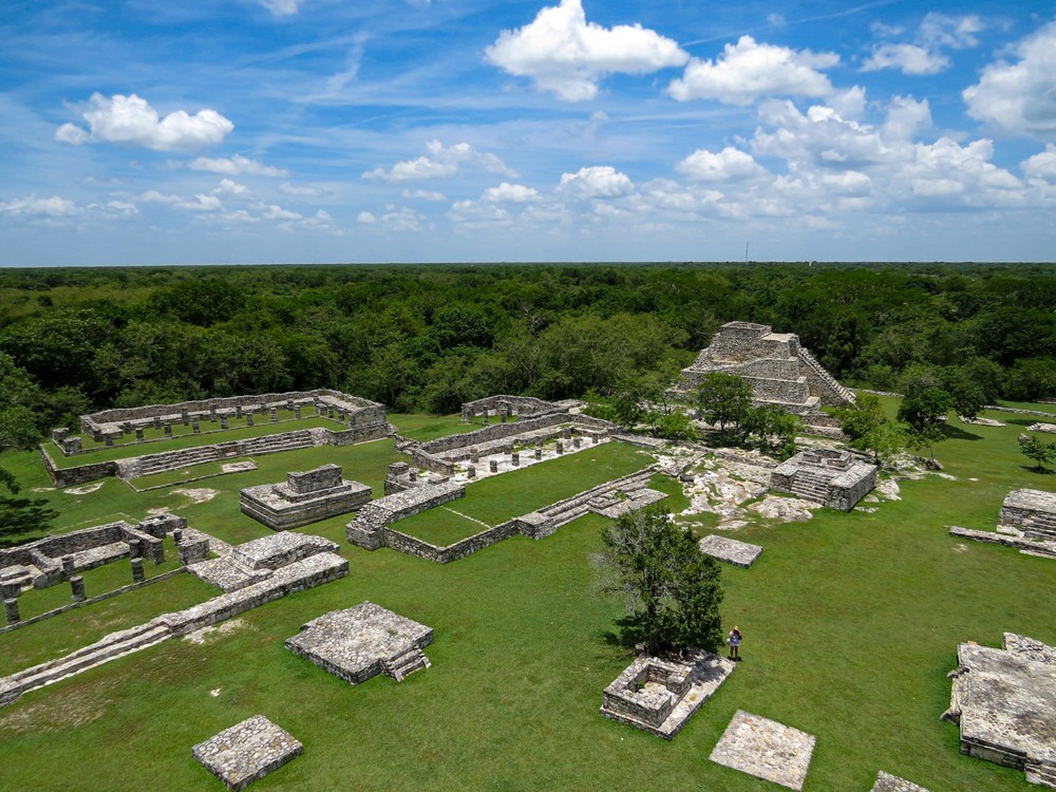 Der zentrale Bereich der Maya-Stadt Mayapán.