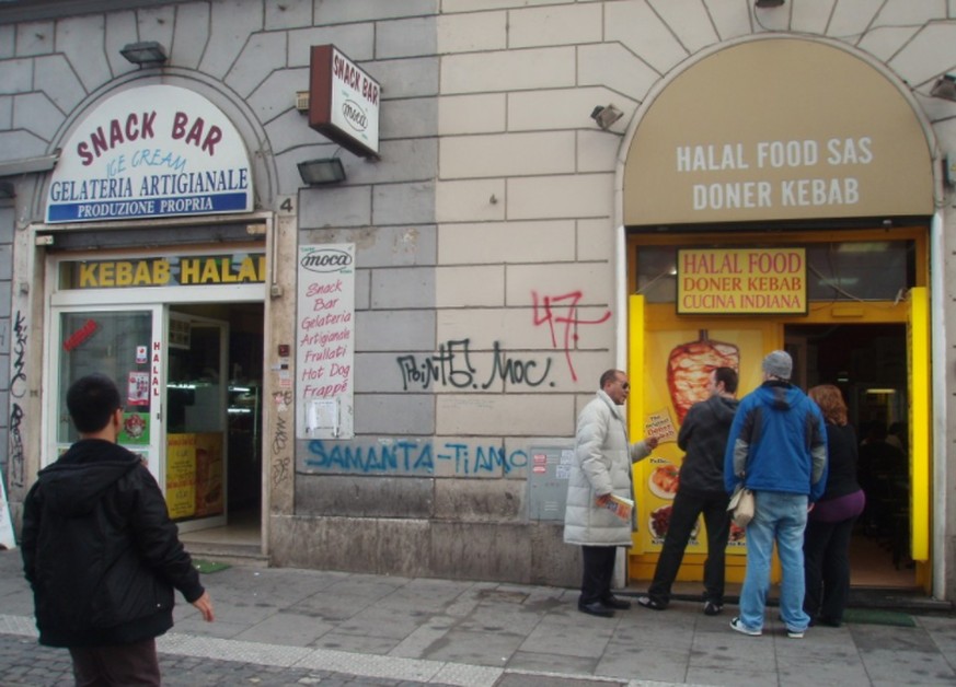 Kebab-Läden sind den Römer Behörden ein Dorn im Auge.