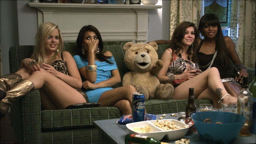 ... dieser Szene mit leichten Mädchen aus dem Film «Ted».