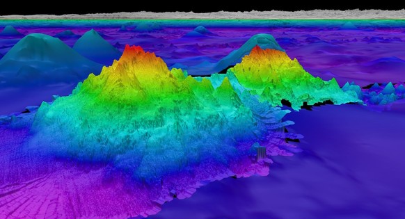 The largest of the four seamounts recently discovered by experts at the Schmidt Ocean Institute is 2,681 meters high, covers 450 square kilometers and is 1,150 meters below the surface.