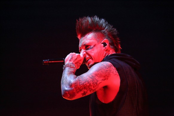 Jacoby Shaddix von der Band Papa Roach bei einem Konzert in der Verti Music Hall in Berlin, 9. M�rz 2020. Papa Roach Konzert Berlin *** Jacoby Shaddix of the band Papa Roach at a concert in the Verti  ...