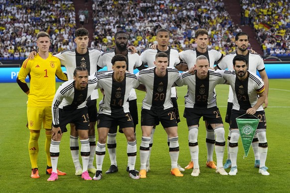 Germany national team players pose prior to the start of an international friendly soccer match between Germany and Colombia at Veltins-Arena, in Gelsenkirchen, Germany, Tuesday, June 20, 2023. (AP Ph ...