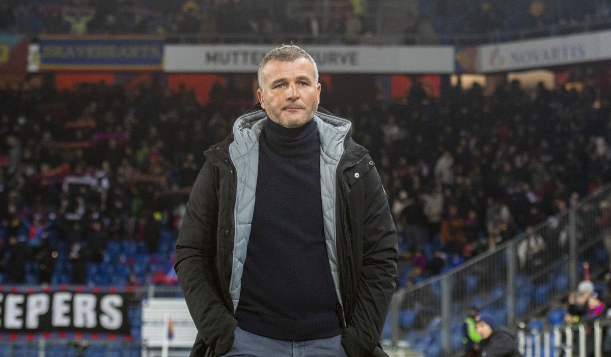 Der Trainer des FC Basel, Alex Frei beim Super League Meisterschaftsspiel zwischen dem FC Basel und dem FC Luzern vom Samstag, 28. Januar 2023 in Basel. (KEYSTONE/Urs Flueeler)