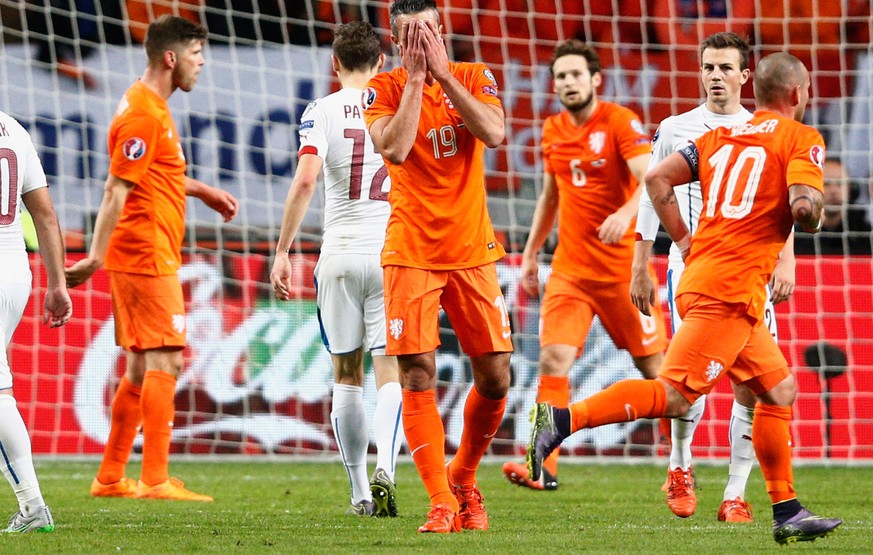 Es ist nicht zu fassen: Holland verpasst die EM-Endrunde 2016.