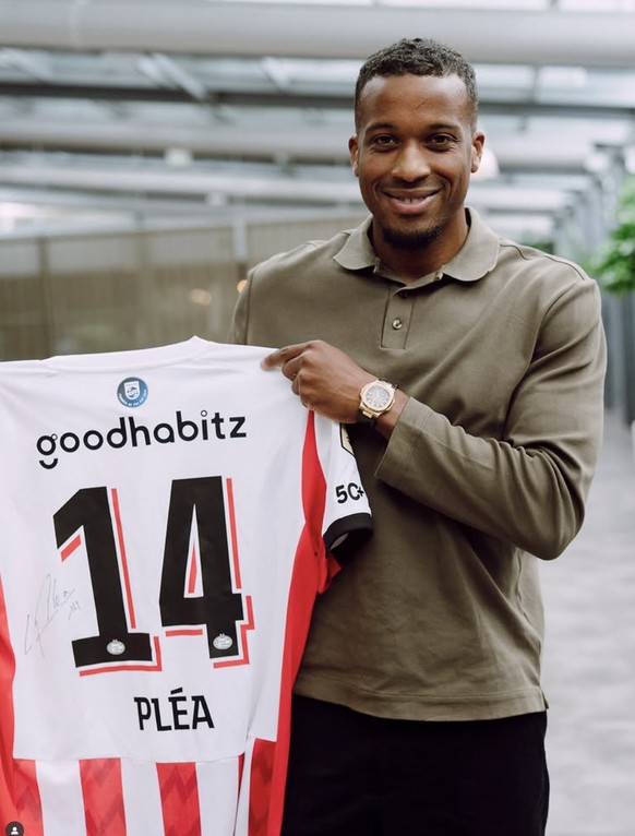 &lt;p&gt;Alassane Pléa verlässt Borussia Mönchengladbach nach sieben Jahren Richtung Eindhoven.&lt;/p&gt;