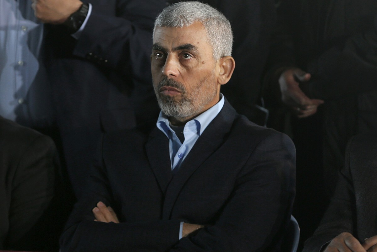 epa11664916 (FILE) - The new leader of Hamas movement in Gaza Strip Yahya Sinwar attends the memorial service for Mazen Faqhaa, senior leader of Ezz-Al Din Al Qassam Brigades, the armed wing of the Pa ...