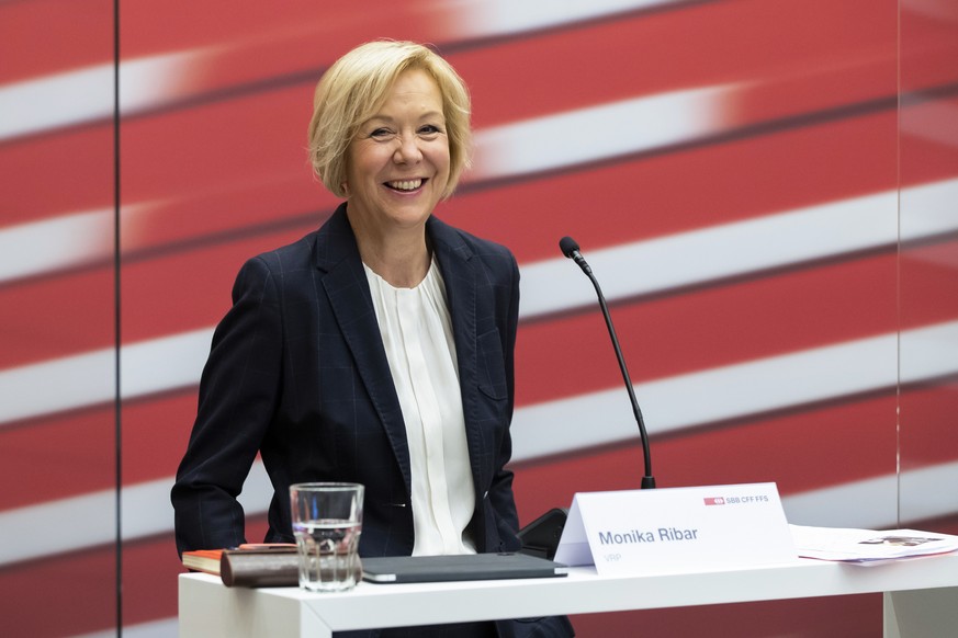 Monika Ribar, SBB VR-Praesidentin, spricht waehrend der Bilanzmedienkonferenz der SBB, am Montag, 15. Maerz 2021 in Bern. (KEYSTONE/Peter Klaunzer)